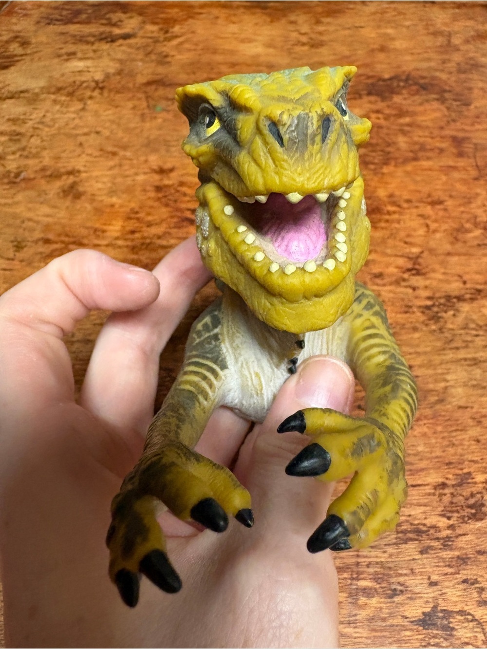 Vintage 1998 Toho Godzilla Rubber Finger Puppets Lot of 2 - Picture 3 of 13
